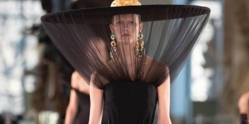 La Alta Costura renace en la Semana de la Moda de París