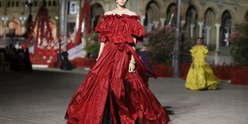 Dior Crucero 2023 o la gran oda de la alta moda a la cultura española