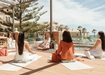 Destino Costa de la Luz española: wellness, mindfulness, yoga y gastronomía