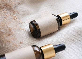 La skincare perfecta para mujeres (y hombres) de 30 y 40, según los expertos