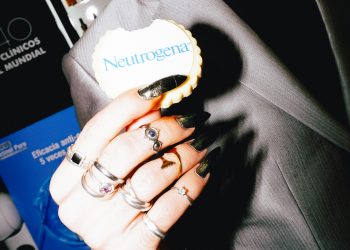 Así es Retinol Boost, la nueva línea de Neutrogena