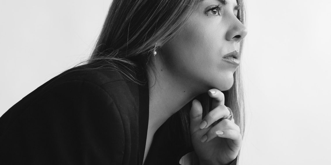 Lauren Izquierdo: «Mis libros son historias románticas, pero siempre desde un punto de vista actual y ceñido al contexto actual»