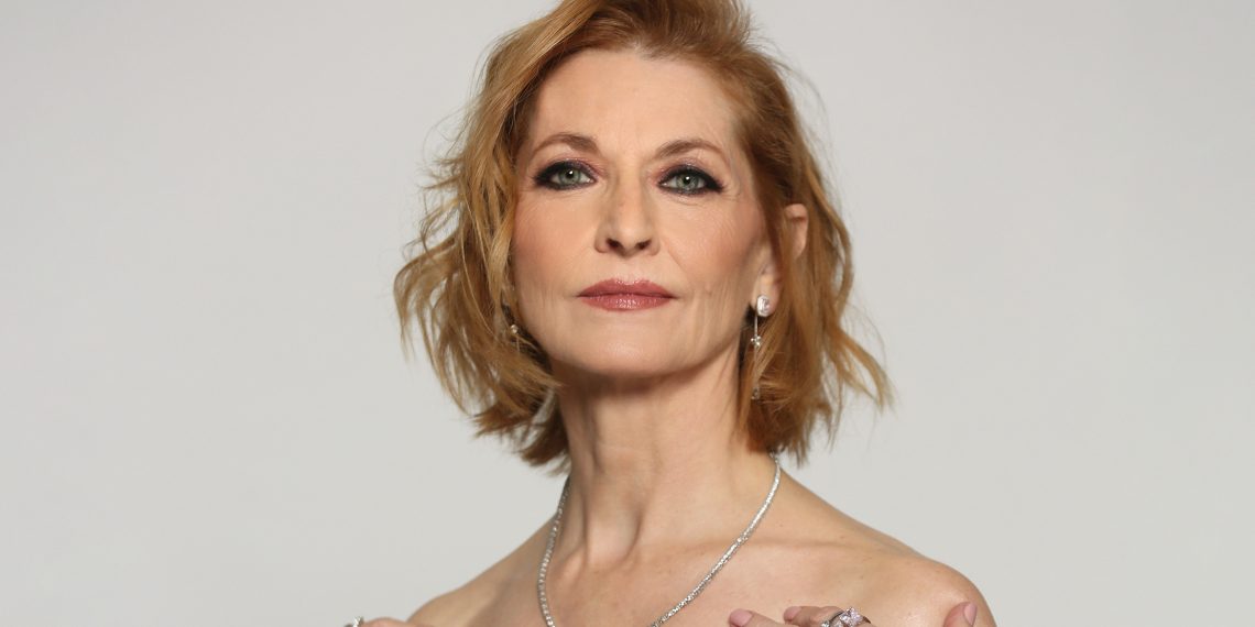 Premios GOYA 2024: Azucena De la Fuente, actriz, y su estilismo ‘Made in Spain’ en la alfombra roja