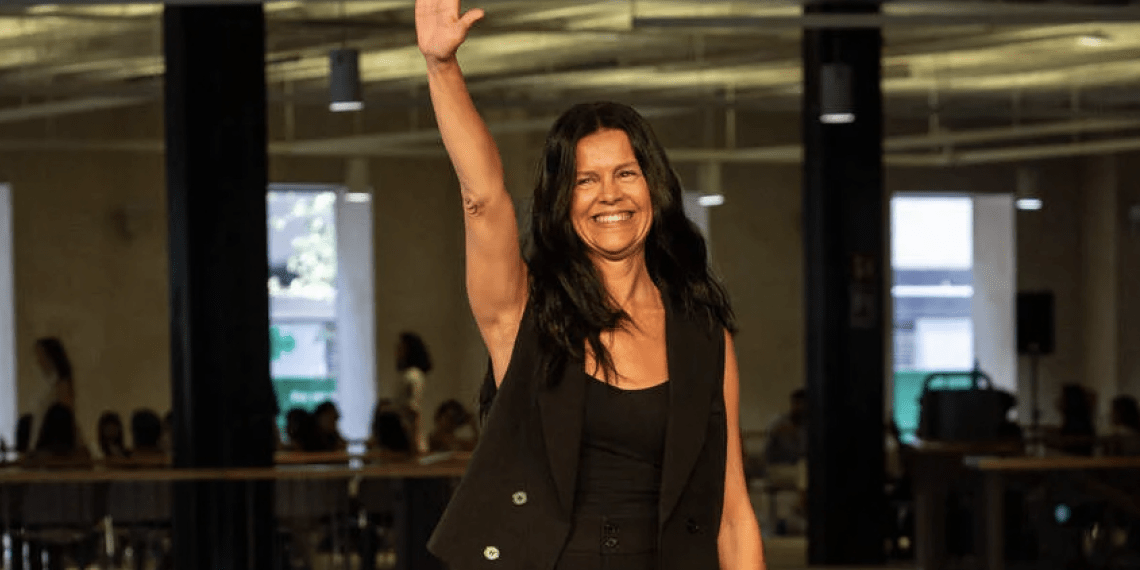 Pilar Dalbat: «Mi nueva colección habla del viaje físico y del introspectivo, de los cambios y de las nuevas generaciones»