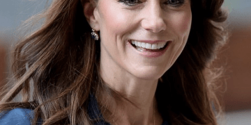 Copia el look de Kate Middleton y triunfa en estilo en tu comida de empresa