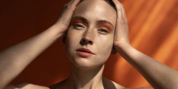 Preparar la piel para el otoño: transición suave de la rutina