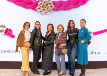 miMaO reúne a rostros conocidos para celebrar su 10º aniversario en un evento de moda con aire primaveral