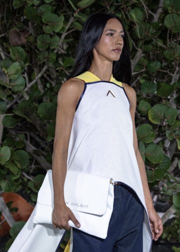 Pilar Dalbat y CRUISE 2027, su primera colección crucero presentada en Fuerteventura